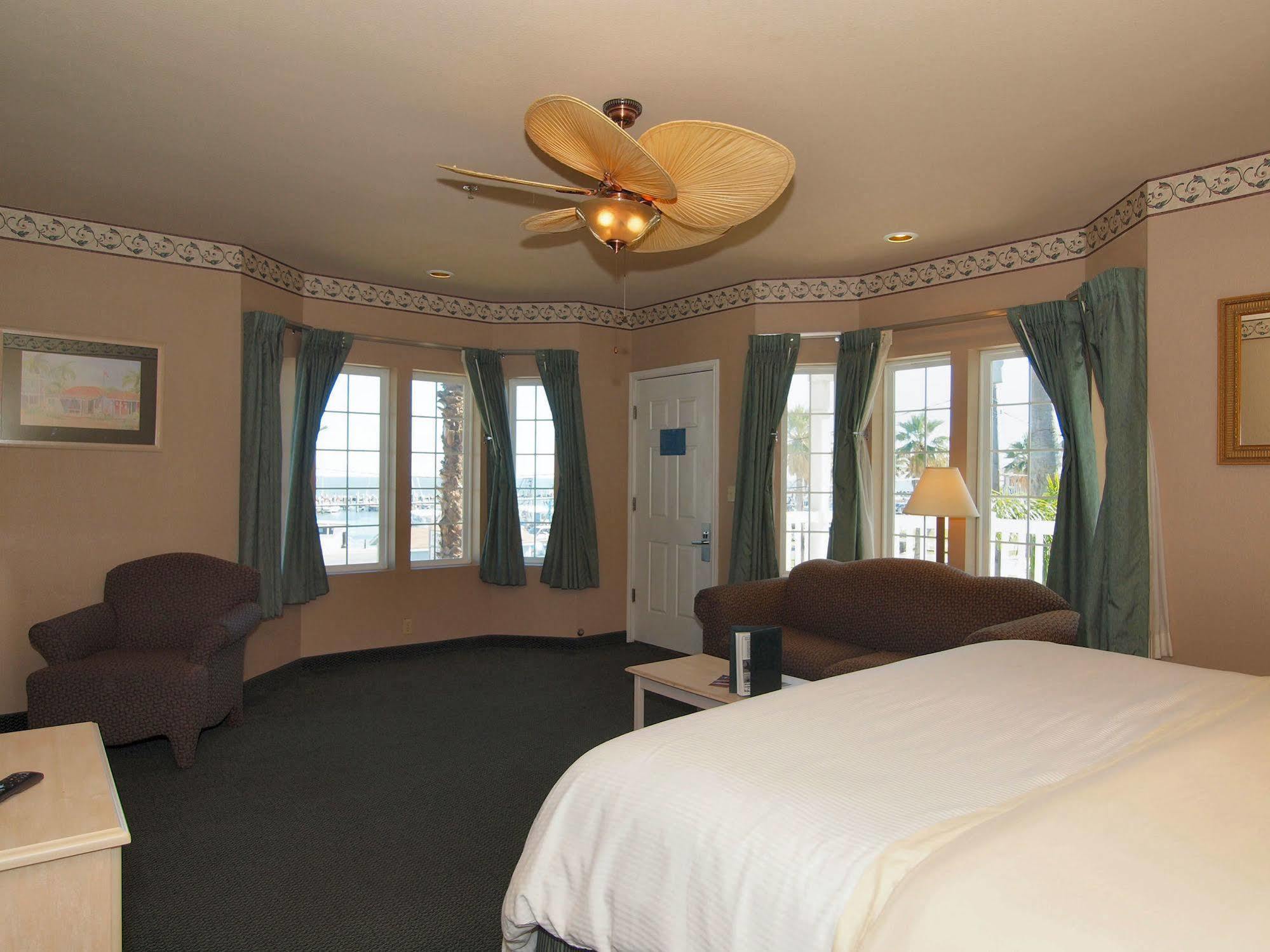 The Inn At Fulton Harbor 외부 사진